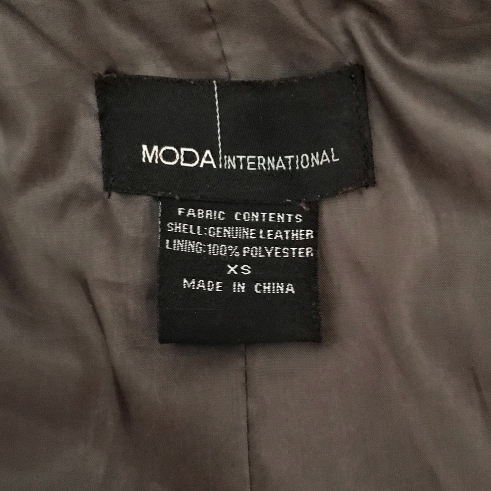 MODA International Ruffle Leather Jacket - Picture 6 of 10
